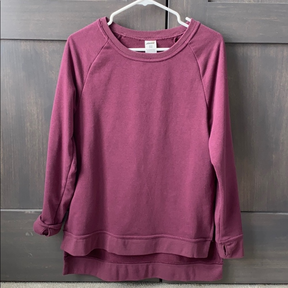Activewear sweatshirt